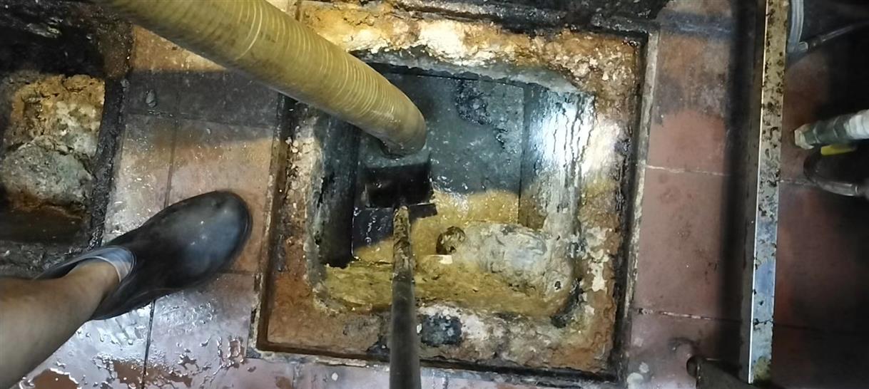 曲靖污水池清理一般都有毒气，怎么预防中毒呢？